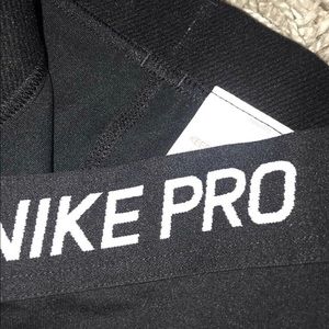 Nike Pants - Nike pro small leggings Nike Pants - Nike pro small leggings
